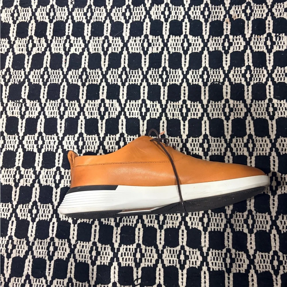 Wolf & Shepherd Leather Oxford Sneakers - Picture 4 of 7